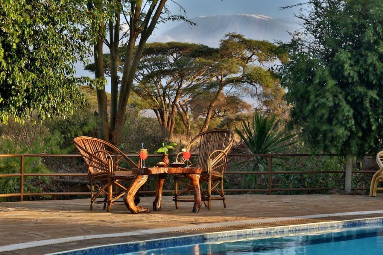 Lodge Kibo Safari Camp